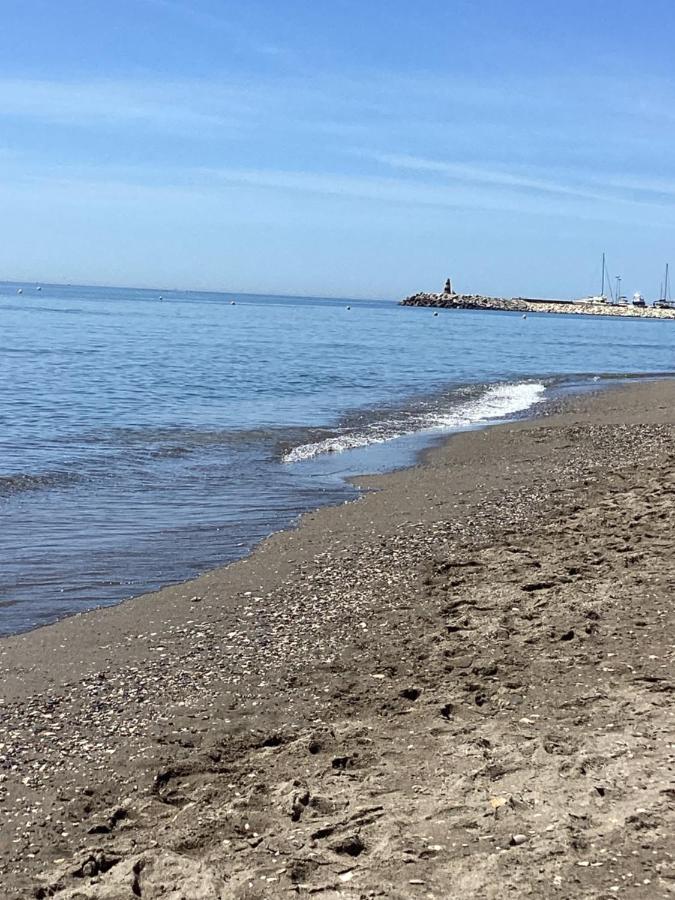 토레몰리노스 Carihuela Park Palace Apartament Sun&Beach 아파트 외부 사진